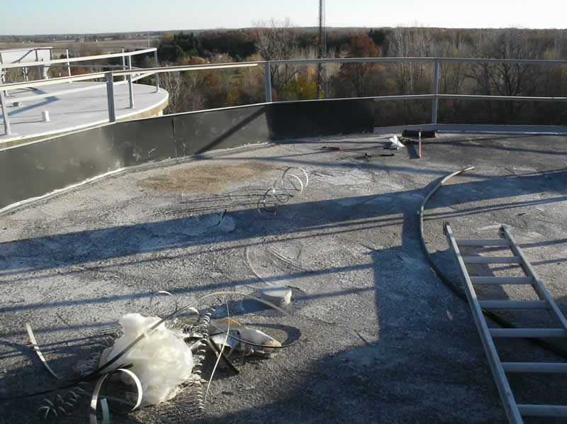 Grain silo before roof caoting.jpg